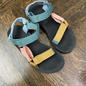 Teva Original Universal Sandals Light Multi size 6
